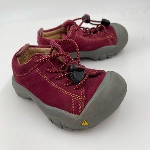 🚫SOLD🚫 Keen Boy’s Reisen Brick Red Suede Leather Hiking Shoes - Size 8 C